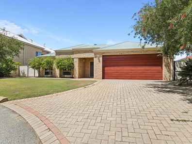 5 Wanborough Close, Gwelup WA 6018