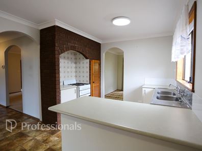 10 Walnut Grove, Castletown WA 6450