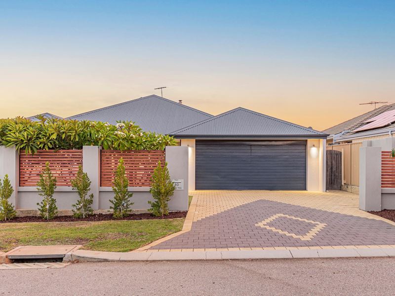 10 Hanoi Way, Hocking WA 6065