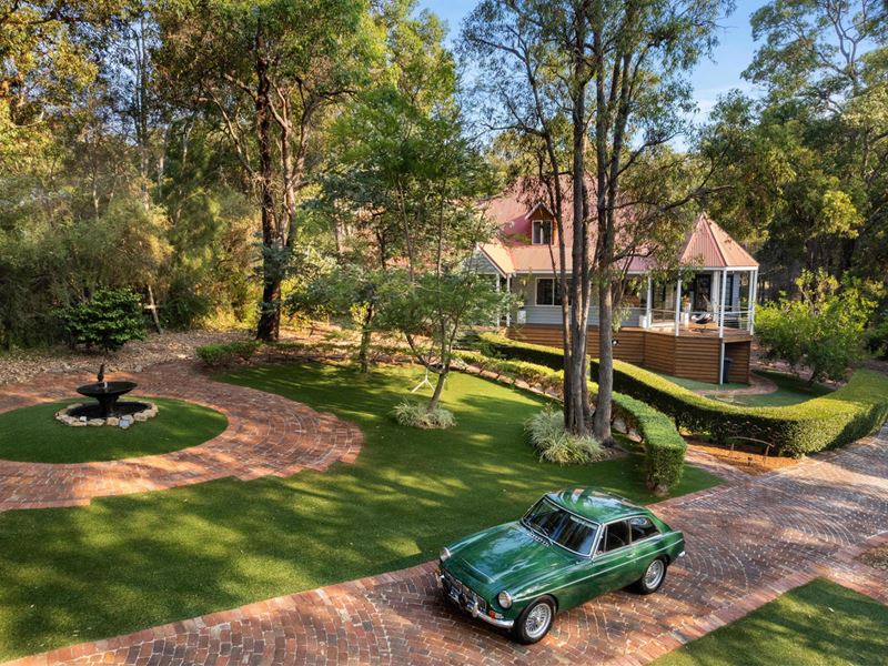 5 Sophia Grove, Roleystone WA 6111