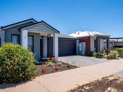 23 DUNDIP PASS, South Yunderup WA 6208