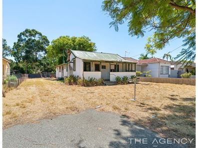 67 Kanowna Avenue East, Redcliffe WA 6104