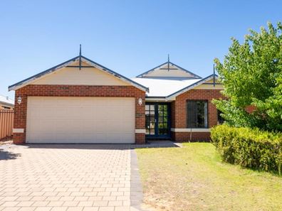 27 Wiroo Loop, Dalyellup WA 6230