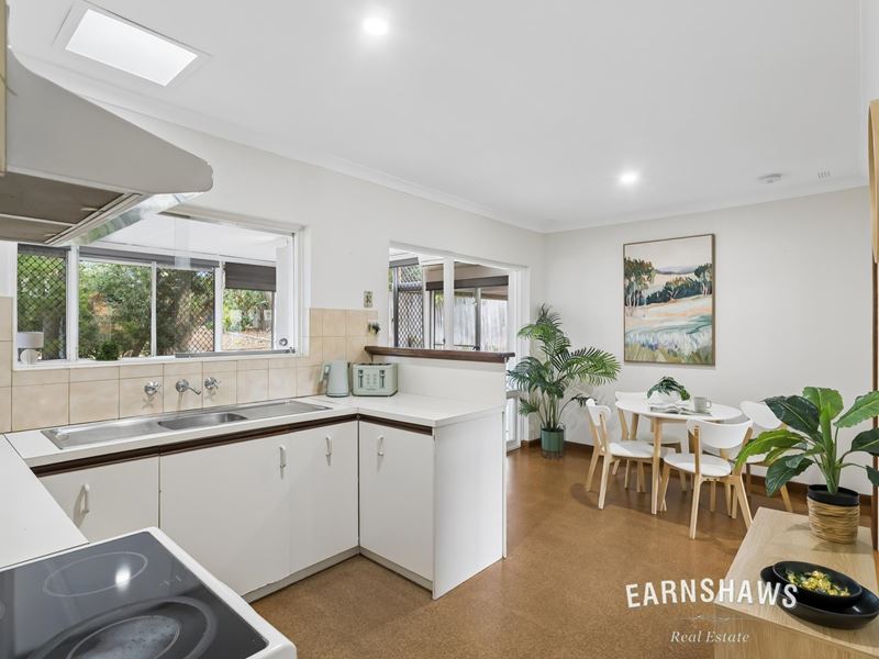 7 Vernal Vale, Greenmount WA 6056