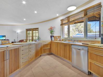 224 Parkland Drive, Julimar, Toodyay WA 6566