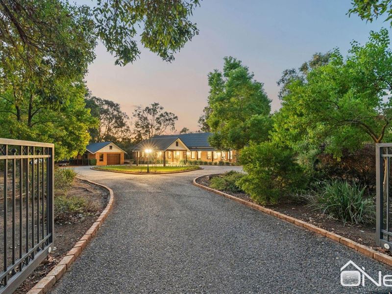 25 Aviemore Drive, Bedfordale WA 6112