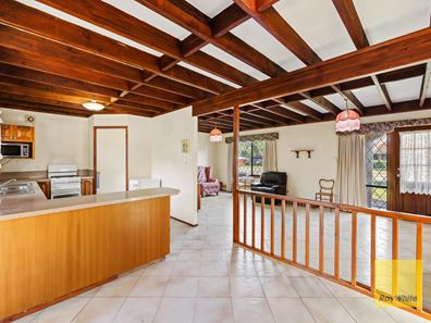 33 Timberlane Crescent, Beechboro WA 6063