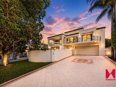 11 Gunbower Road, Mount Pleasant WA 6153