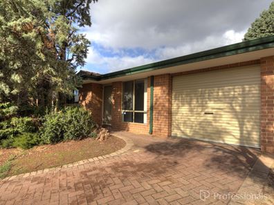 43 Towerhill Road, Alexander Heights WA 6064