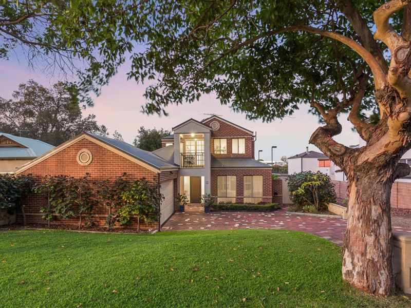 5 DAVIS ROAD, Attadale WA 6156