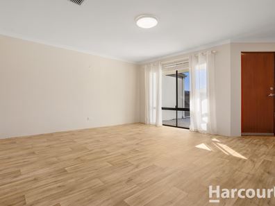 20 Tandure Heights, Lakelands WA 6180