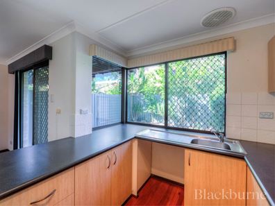 2/30 Salvado Road, Wembley WA 6014