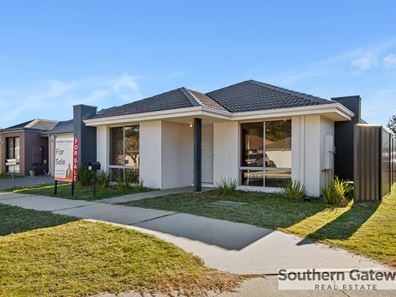 12 Bristow Street, Haynes WA 6112