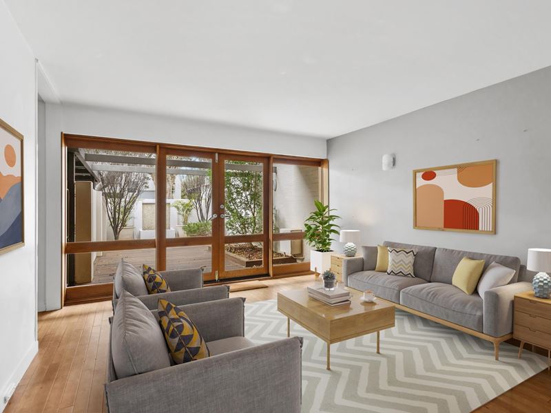 2 Freshwater Close, Claremont