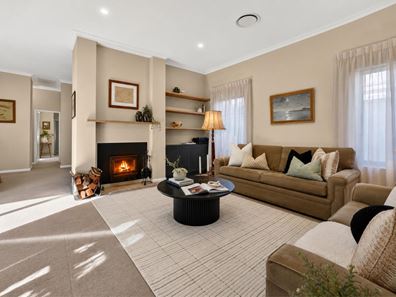 73 Limestone Street, Jindalee WA 6036