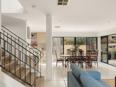 321 Stirling Street, Highgate WA 6003