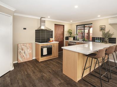 10 East Willmott Avenue, Margaret River WA 6285
