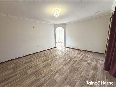 14 Maley Place, Spencer Park WA 6330