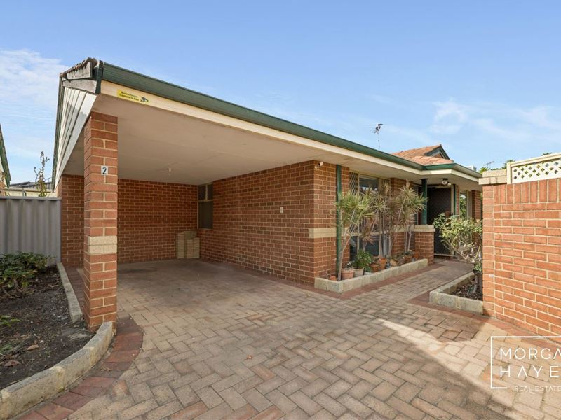 2/14 Skytown  Place, Queens Park WA 6107