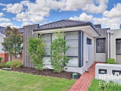 10/10 Cordovan Parkway, Aveley WA 6069
