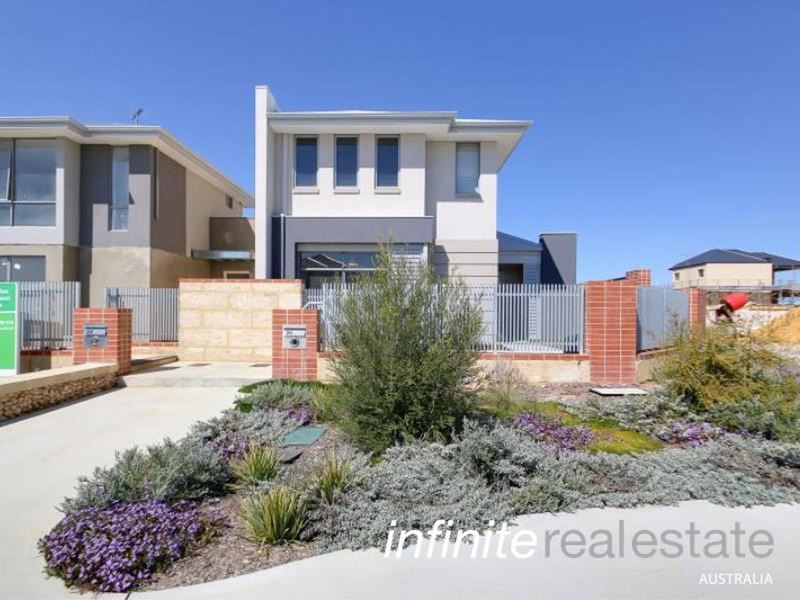 26 Aviator Boulevard, Clarkson WA 6030
