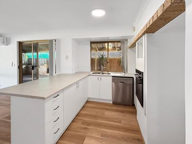 20 Inman Ct, Merriwa WA 6030