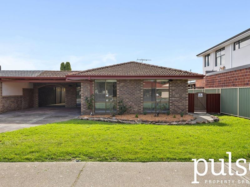 102B Corinthian Road, Shelley WA 6148