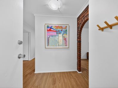 7 Moyle Place, Hillarys WA 6025