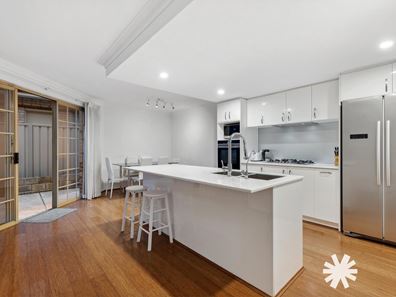 3/13 Macleod Road, Applecross WA 6153