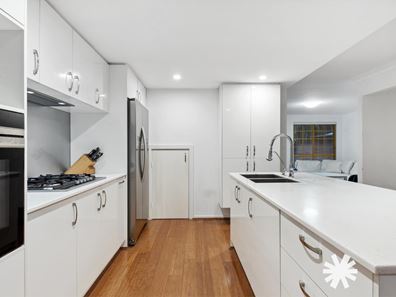 3/13 Macleod Road, Applecross WA 6153
