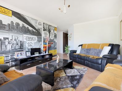 6 Ploughshare Place, South Lake WA 6164