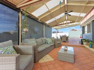 6 Ploughshare Place, South Lake WA 6164