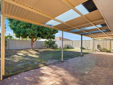 184 Amazon Dr, Beechboro WA 6063