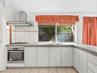 184 Amazon Dr, Beechboro WA 6063