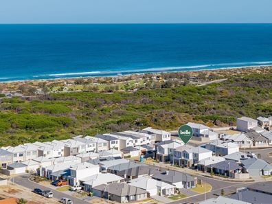 8 Boat Way, Golden Bay WA 6174