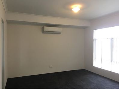 1/2 Frost Street, Swan View WA 6056