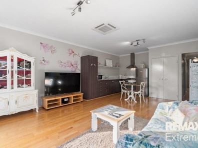 61 Stanbury Crescent, Ellenbrook WA 6069