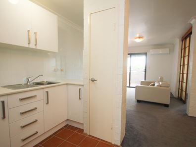 13/105 Washington Street, Victoria Park WA 6100