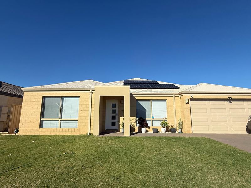 19 Waterwitch Outlook, Wandina