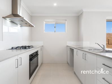 35 Broach Way, Alkimos WA 6038