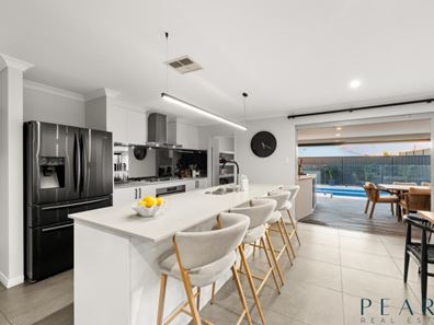 4 Midsummer Avenue, Jindalee WA 6036