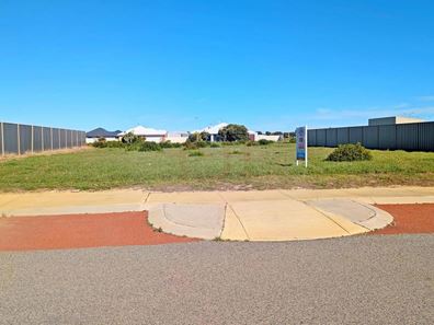 Lot 733, 24 Hamelin Avenue, Jurien Bay WA 6516