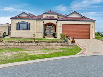 124 Sanctuary Circuit, Dawesville WA 6211