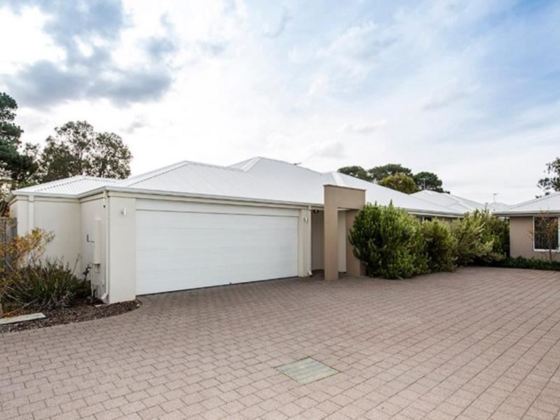 2/460 Kalamunda Road, High Wycombe WA 6057