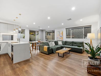 18A Bridgewater Crescent, Karrinyup WA 6018