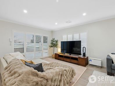 62 Camden Boulevard, Aubin Grove WA 6164