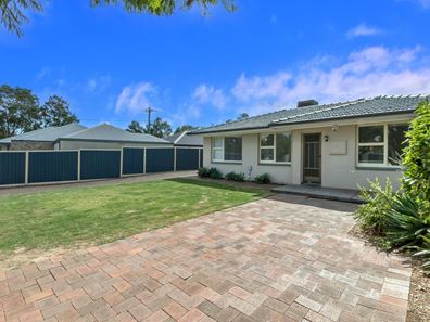 4 Crawley Road, Armadale WA 6112