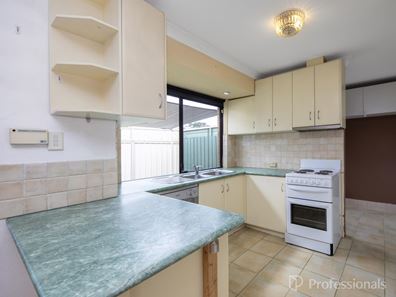 11 Downy Green, Mirrabooka WA 6061