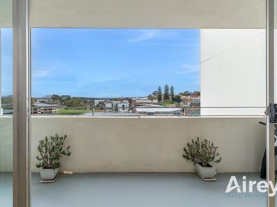 71/375 Stirling Highway, Claremont WA 6010