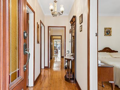 16 Stevens Street, Fremantle WA 6160